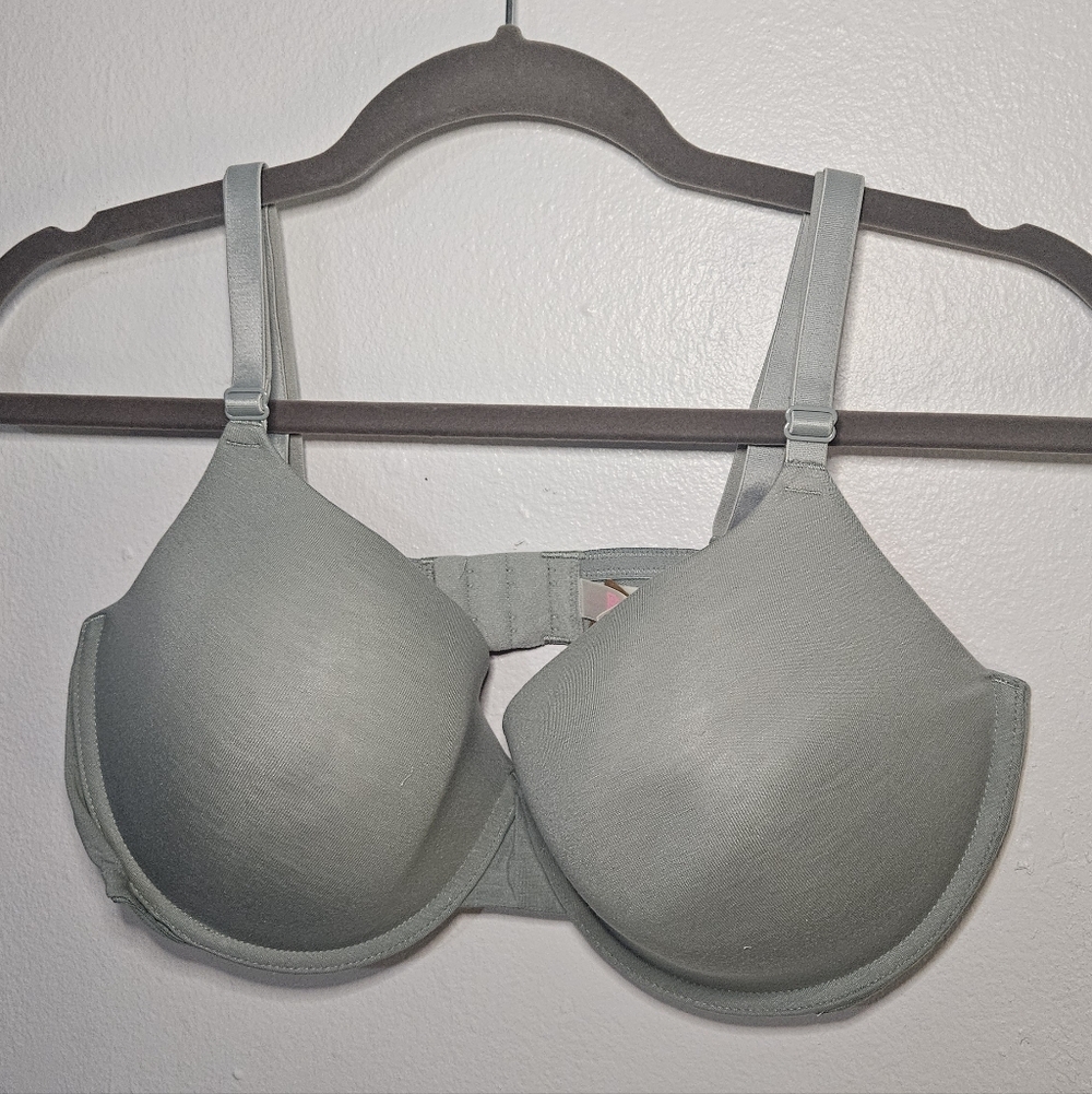 Victoria's Secret PINK Wear Everywhere T-Shirt Bra 38DD Green NWT